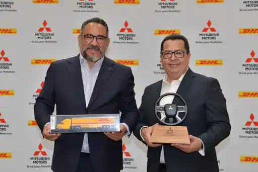 Almacén Mitsubishi- DHL1.jpg