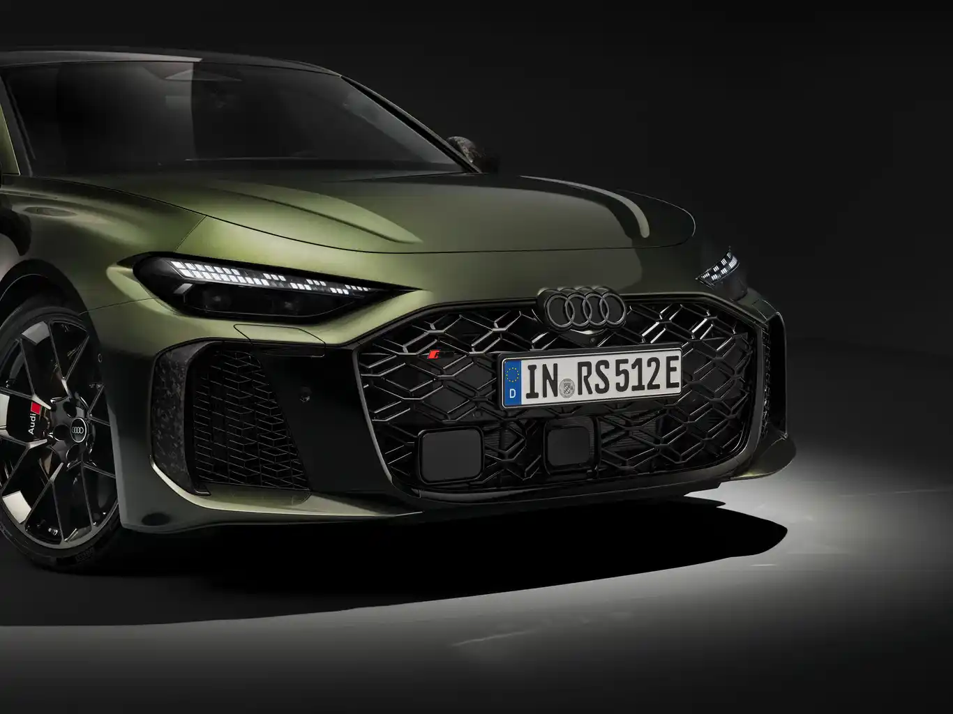 Audi RS 5 Sedan (5).jpg